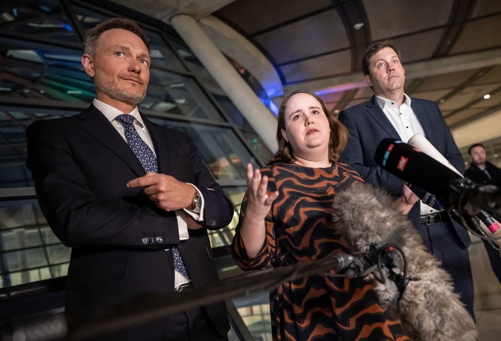 Die Parteichefs der Koalitionsparteien: Christian Lindner (FDP), Ricarda Lang (Grüne) und Lars Klingbeil (SPD, v.l.n.r.).