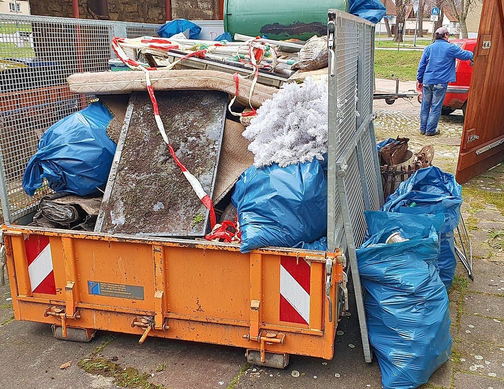 Diese Mengen an Unrat sammelten die Dorfklubmitglieder aus der Gemarkung Osmarsleben.