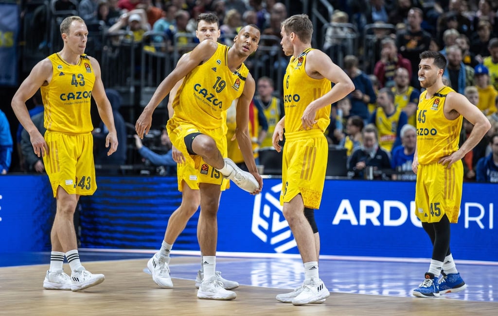 Alba musste in Barcelona eine Niederlage einstecken.