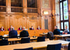 Kirsten Wilke (r.) erzielte am Dienstag im Großen Sitzungssaal des Bundesverwaltungsgerichts in Leipzig einen  Teilerfolg. 