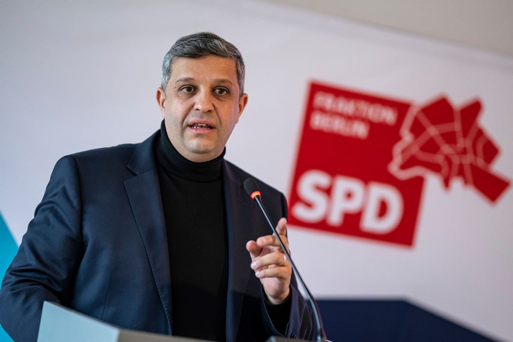 Raed Saleh (SPD) spricht.