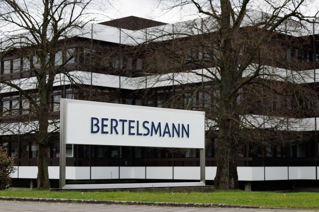 Das zentrale Verwaltungsgebäude des internationalen Medienkonzerns Bertelsmann in Gütersloh.