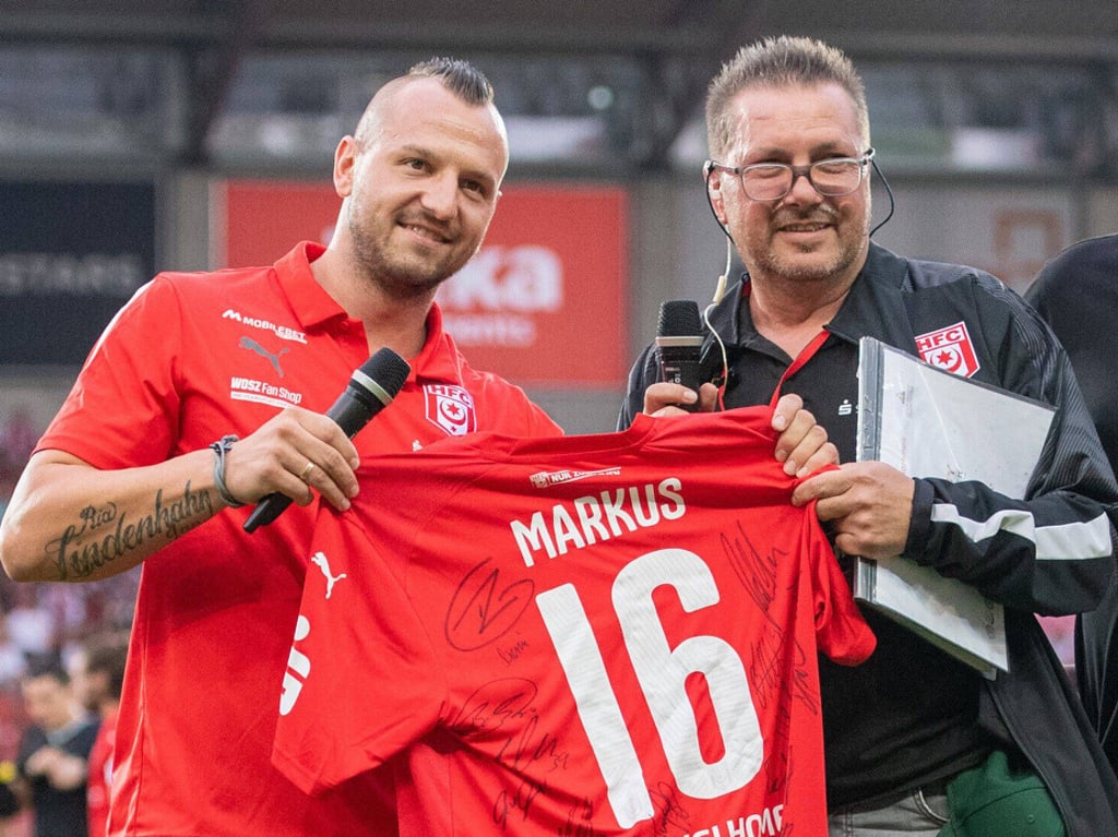 HFC-Idol Toni Lindenhahn (l.) und Ex-Stadionsprecher Markus Hein sind Initiatoren der Spendenaktion.