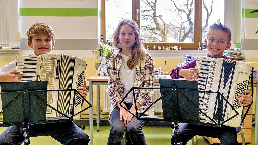 Erfolgreich beim Landeswettbewerb: Wilhelm Teschner, Emilia Scheller und Jakob Wirth (v.l.)