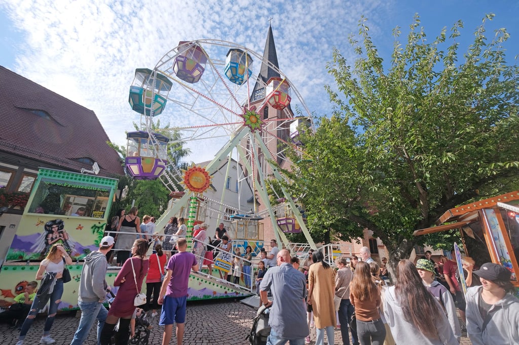 Der Marktplatz ist einer der beiden Hauptveranstaltungsorte der Festwoche zum Jubiläum "800 Jahre Bitterfeld" im kommenden Jahr, die Grüne Lunge der andere.