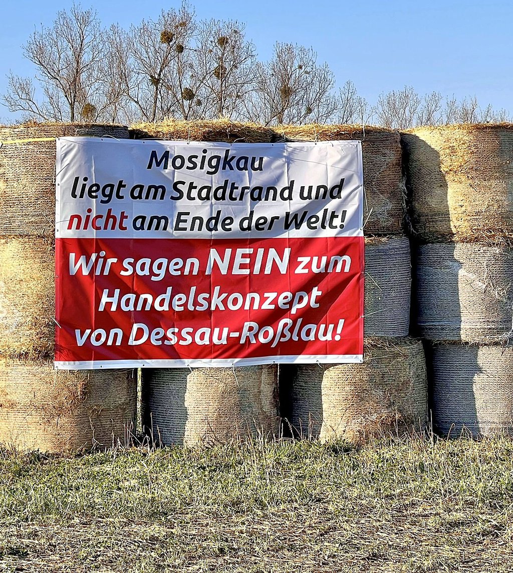 Der Protest gegen Einzelhandels-Aus in Mosigkau geht weiter.