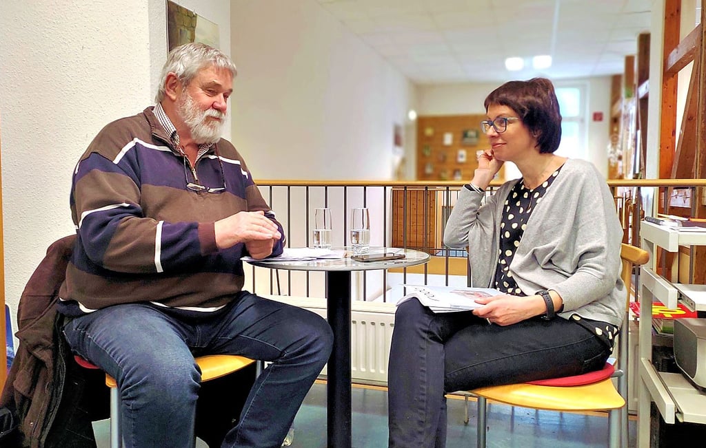 DDR-Bürgerrechtler Wolfram Tschiche (72) und die ukrainische Schriftstellerin Natalka Sniadanko (49) in Stendal.