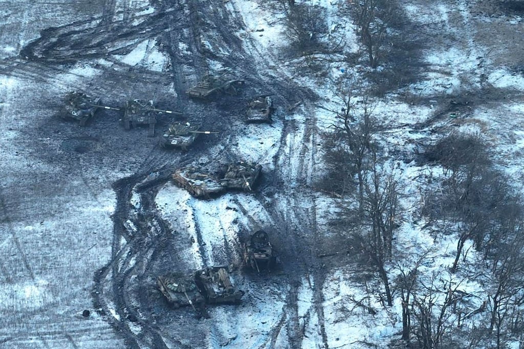 Panzer an der Front nahe der kleinen Bergbaustadt Wuhledar an der Frontlinie im Osten der Ukraine.