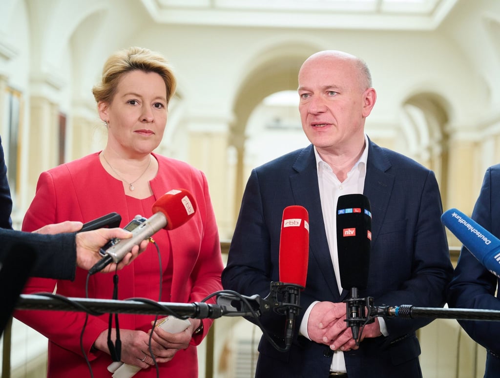 Berlins Noch-Regierende Bürgermeisterin Franziska Giffey und CDU-Spitzenkandidat Kai Wegner und ihre Delegationen haben die Arbeit am neuen Koalitionsvertrag beendet.