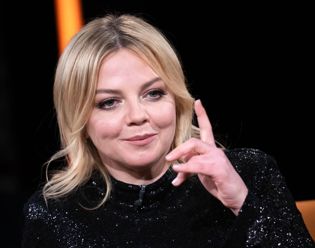 Annett Louisan, Sängerin, bei der Aufzeichnung einer Talkshow.