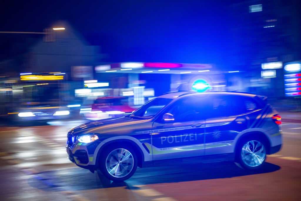 Schüsse sorgten am Freitagabend in Köthen für Aufregung. Eine 14-Jährige wurde verletzt.
