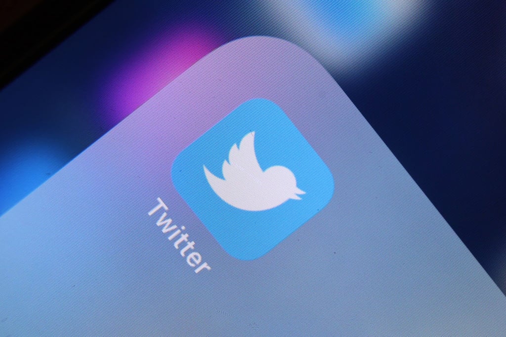 Bei Twitter können sich die Nutzer Tweets entweder in chronologischer Reihenfolge anzeigen lassen oder von Software ausgewählt.