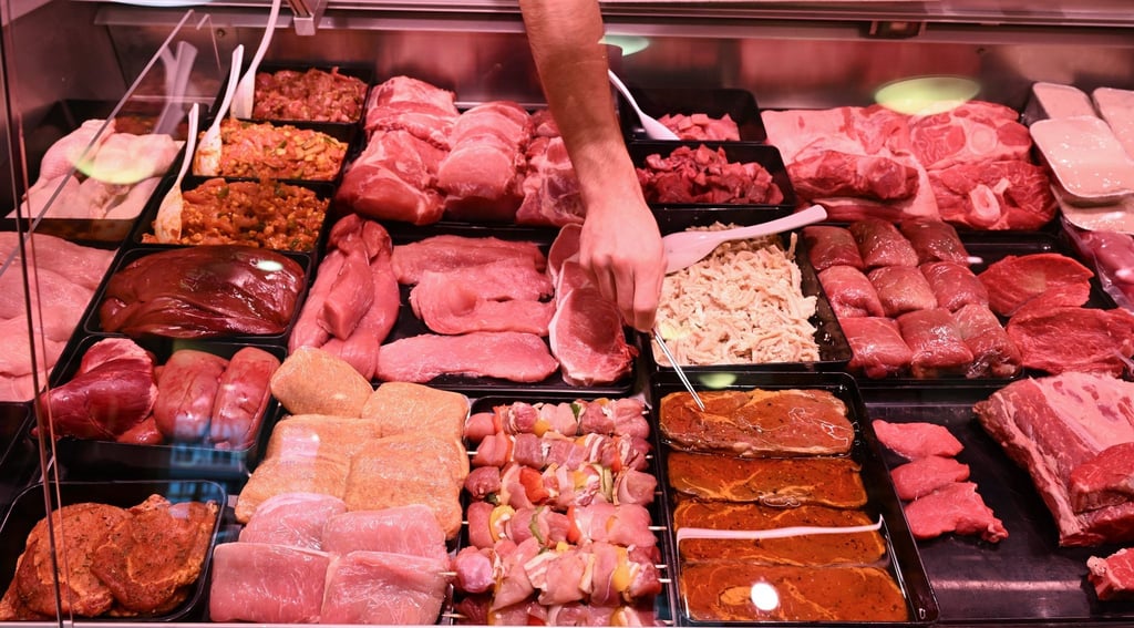2022 wurden 4,2 Kilogramm weniger Fleisch konsumiert als im Vorjahr.