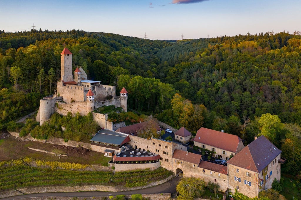 Die Burg Hornberg war einst Heimat des Reichsritters Götz von Berlichingen.