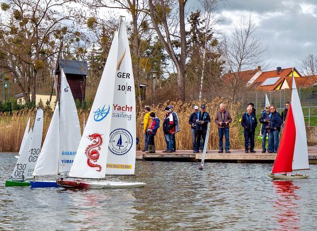 Die Modellsegler Gemeinschaft Sachsen-Anhalt startet auf dem Kulk in Gommern in die Segelsaison