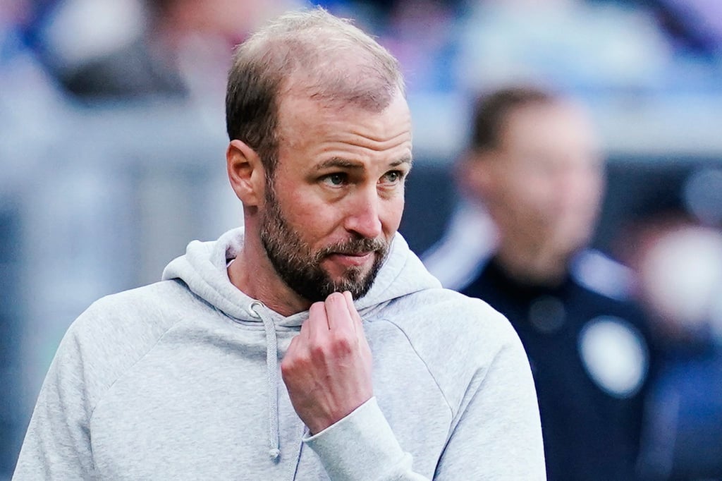 Der VfB Stuttgart hat Sebastian Hoeneß als Nachfolger von Trainer Bruno Labbadia verpflichtet.