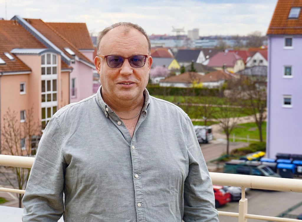 Rainer Habenstein ist für den Preis „Esel der auf Rosen geht“ 2023 nominiert.