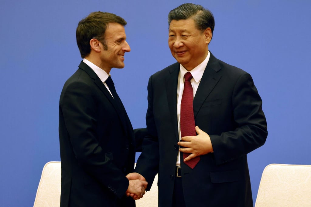 Frankreichs Präsident Emmanuel Macron trifft seinen chinesischen Amtskollegen Xi Jinping in Peking.