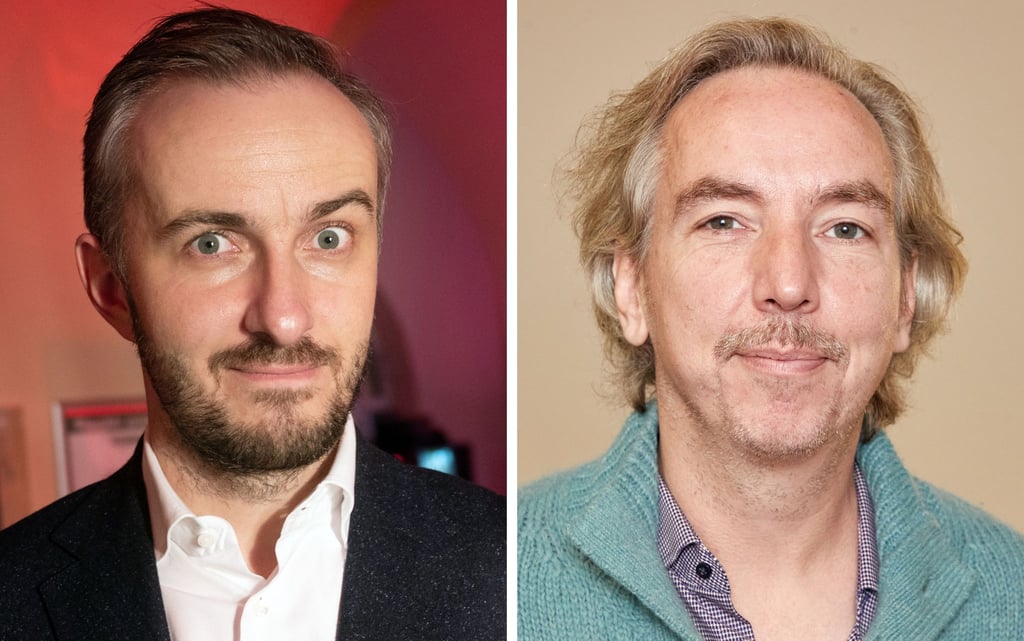 Jan Böhmermann (l), und Olli Schulz moderieren den ESC.