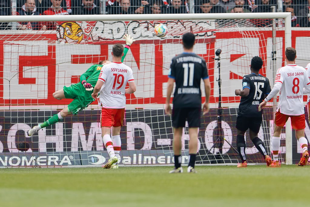 Baris Atik brachte den 1. FC Magdeburg am Ostersonntag in Führung, aber den Blau-Weißen gelang trotz doppelter Führung kein Auswärtssieg.