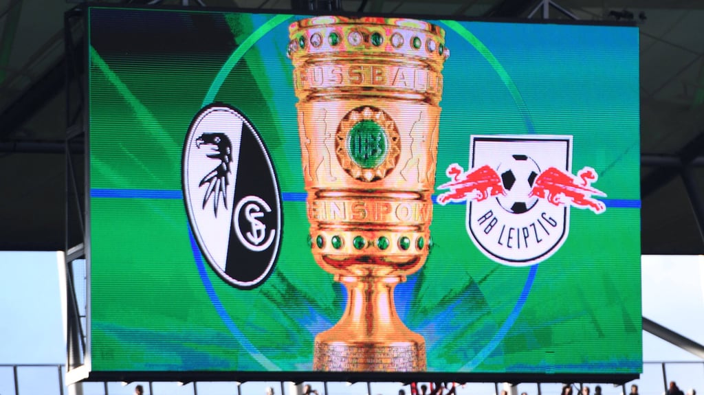 RB Leipzig und SC Freiburg wollen mit Frauen- und Männerteam ins Finale.