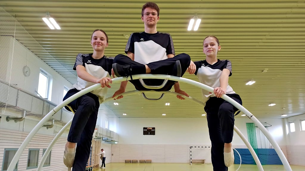 Frieda Wilke, Malte Schröder und Sophie Julius vom MSV 90 haben sich für den Bundeskader qualifiziert und fliegen im Juli zur Weltmeisterschaft in die USA.