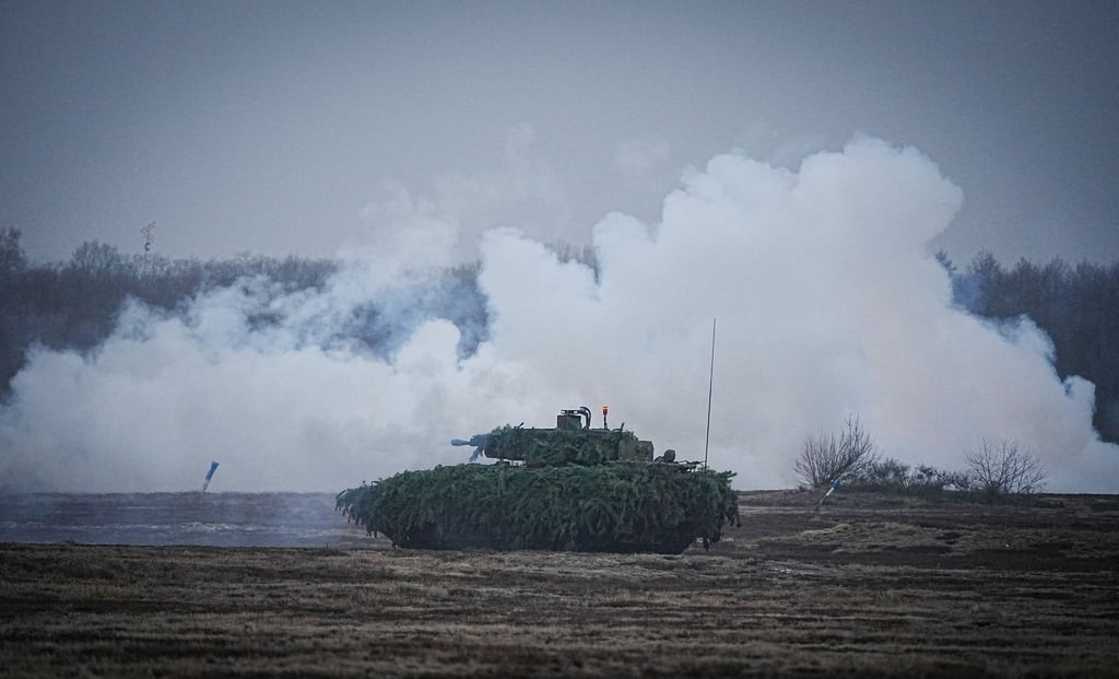Puma-Schützenpanzer während einer Übung: Nach früheren Informationen waren die beiden Fahrzeuge mit höherem Tempo zusammengestoßen (Symbolbild).