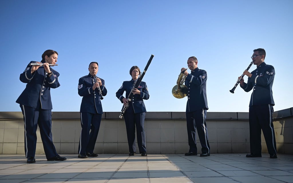 Das Holzbläserquintett Winds Aloft spielt in Bitterfeld.