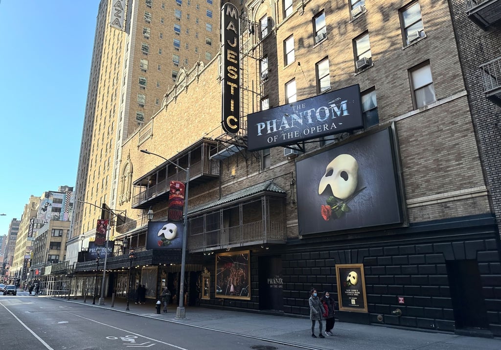 Im Majestic Theatre wird am 16.04.2023 nach mehr als 35 Jahren zum letzten Mal „Das Phantom der Oper“ gespielt. Es ist das am längsten laufende Stück in der Geschichte des berühmten Theaterviertels.