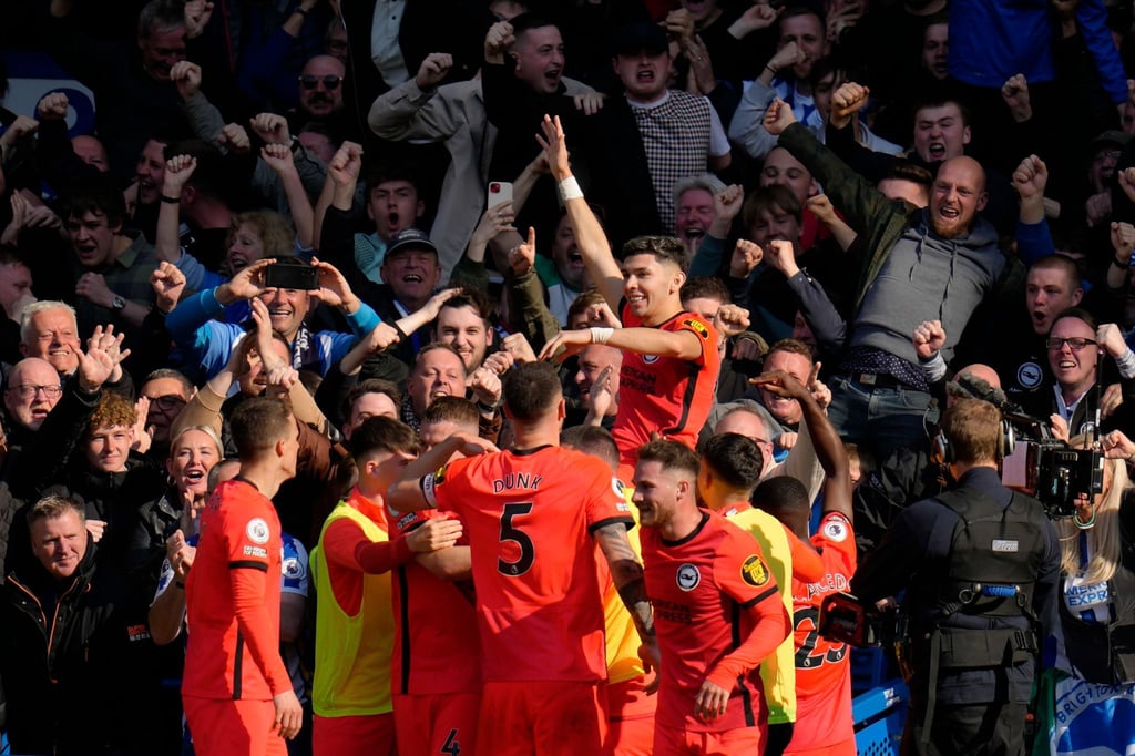 Brighton bejubelte einen Sieg beim FC Chelsea.