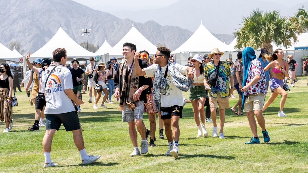 Menschen freuen sich auf die musiklaischen Highlights.