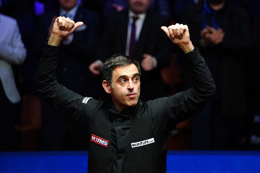 Ronnie O'Sullivan freut sich nach seinem Sieg.