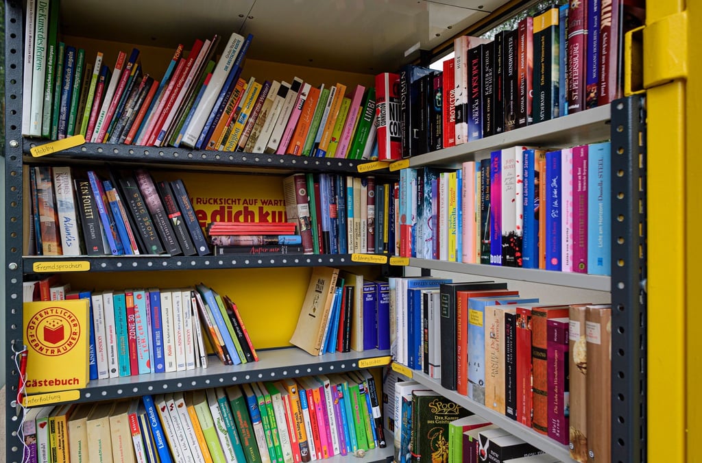 War mal eine Telefonzelle: Inzwischen dient diese Kabine als Tauschecke für Bücher.