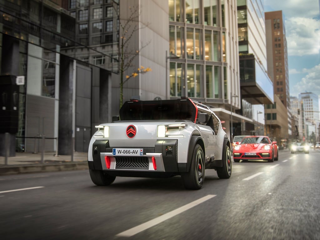 Auffälliges Design: Der Citroën Oli sieht aus wie ein geschrumpfter Riesen-Pick-up von Hummer.