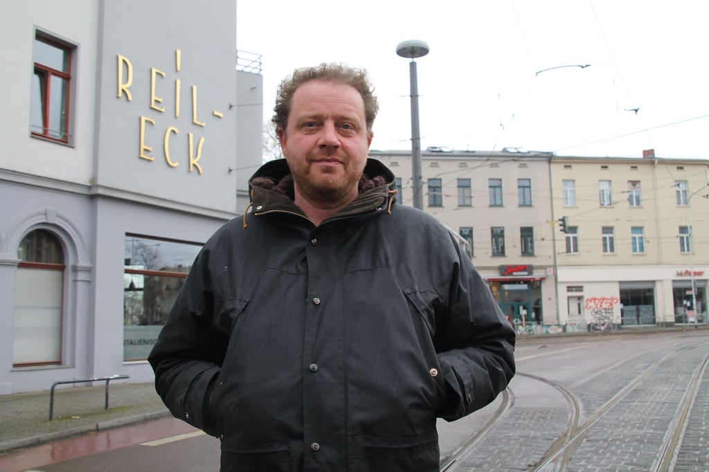 Florian Hinz hat schon für zahlreiche Film- und Fernsehproduktionen Drehorte in Halle gefunden. Er arbeitet aber auch in Berlin oder Hamburg.