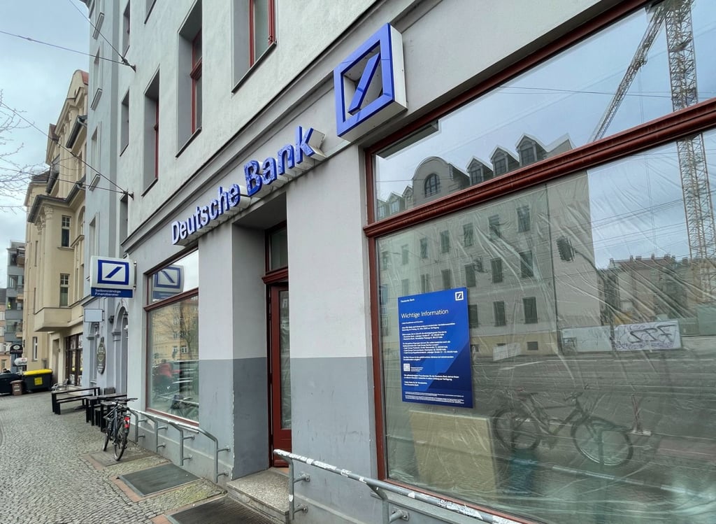 Die Deutsche Bank hat ihre SB-Stelle in der Ludwig-Wucherer-Straße geschlossen.