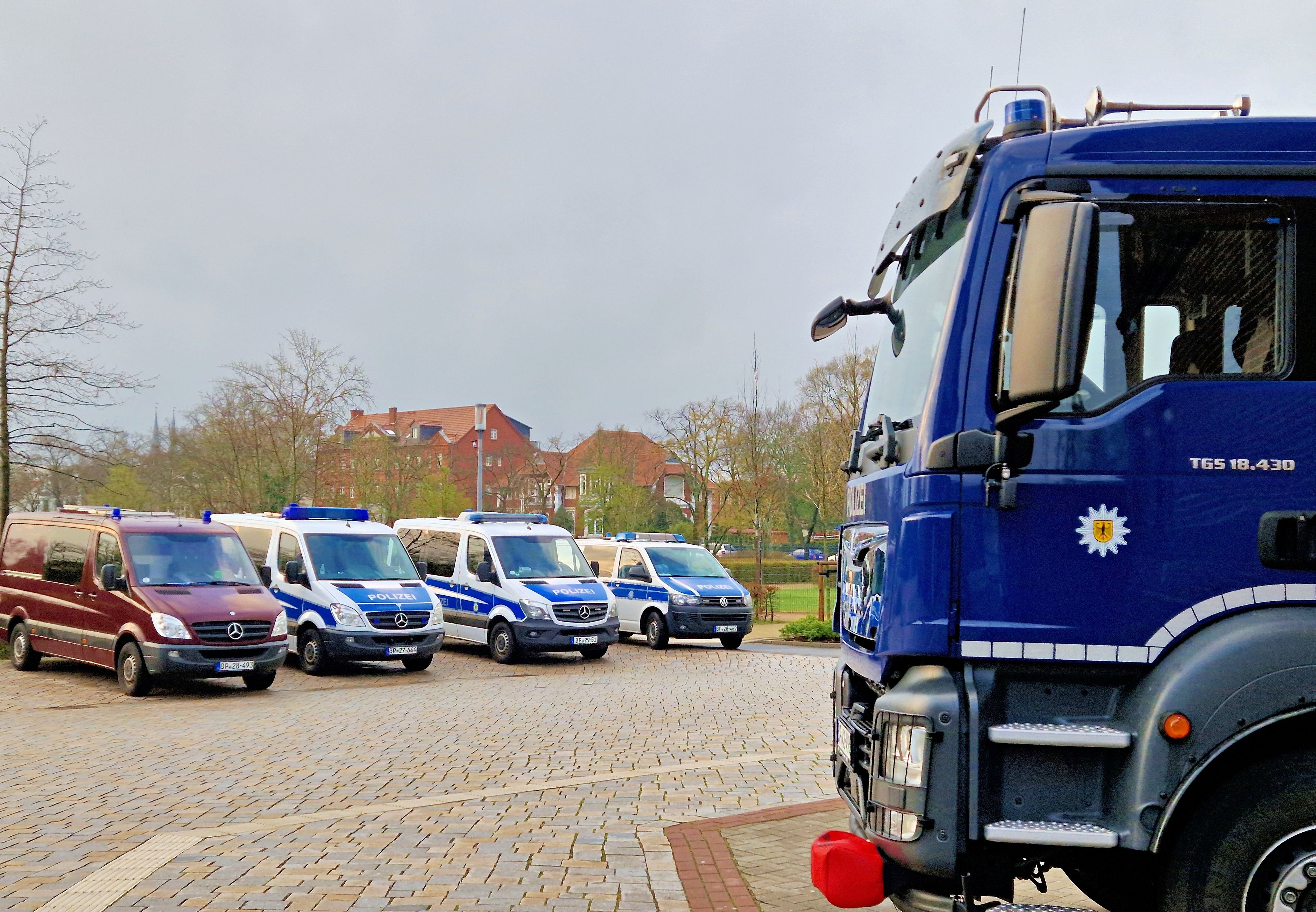 Polizei: Erfolgreicher Schlag Gegen Diebesbande In Burg