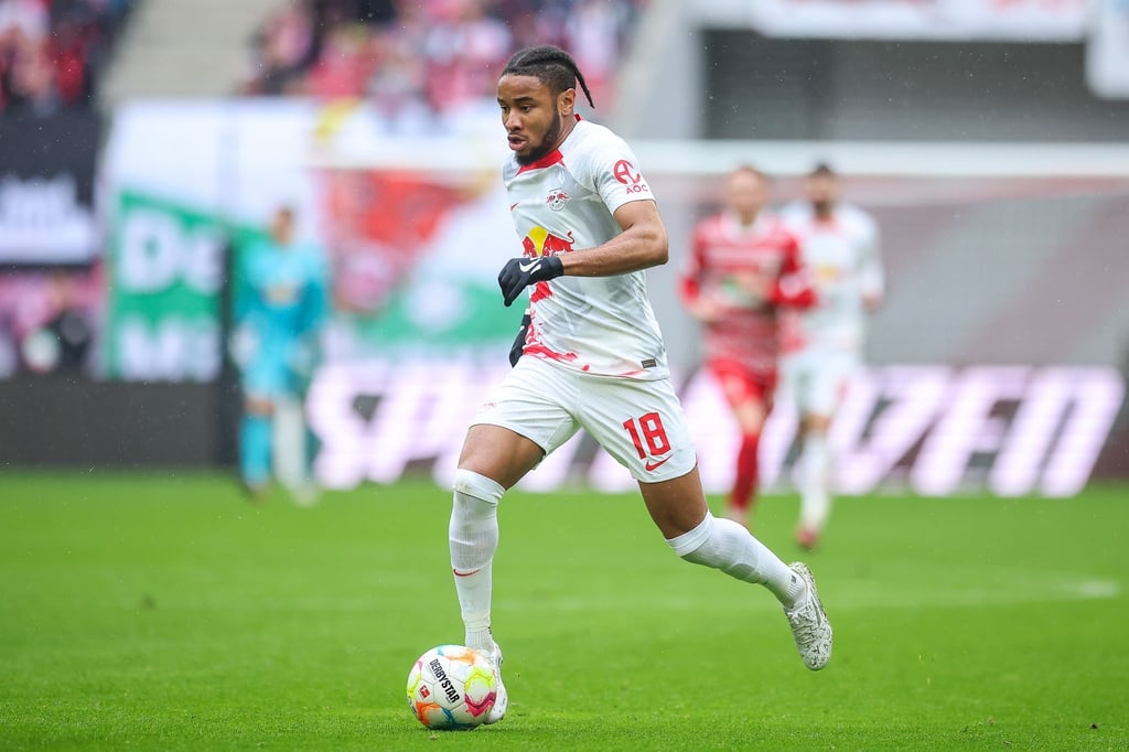 Nimmt beim Spiel gegen Leverkusen vorerst auf der Bank Platz: Leipzigs Christopher Nkunku.