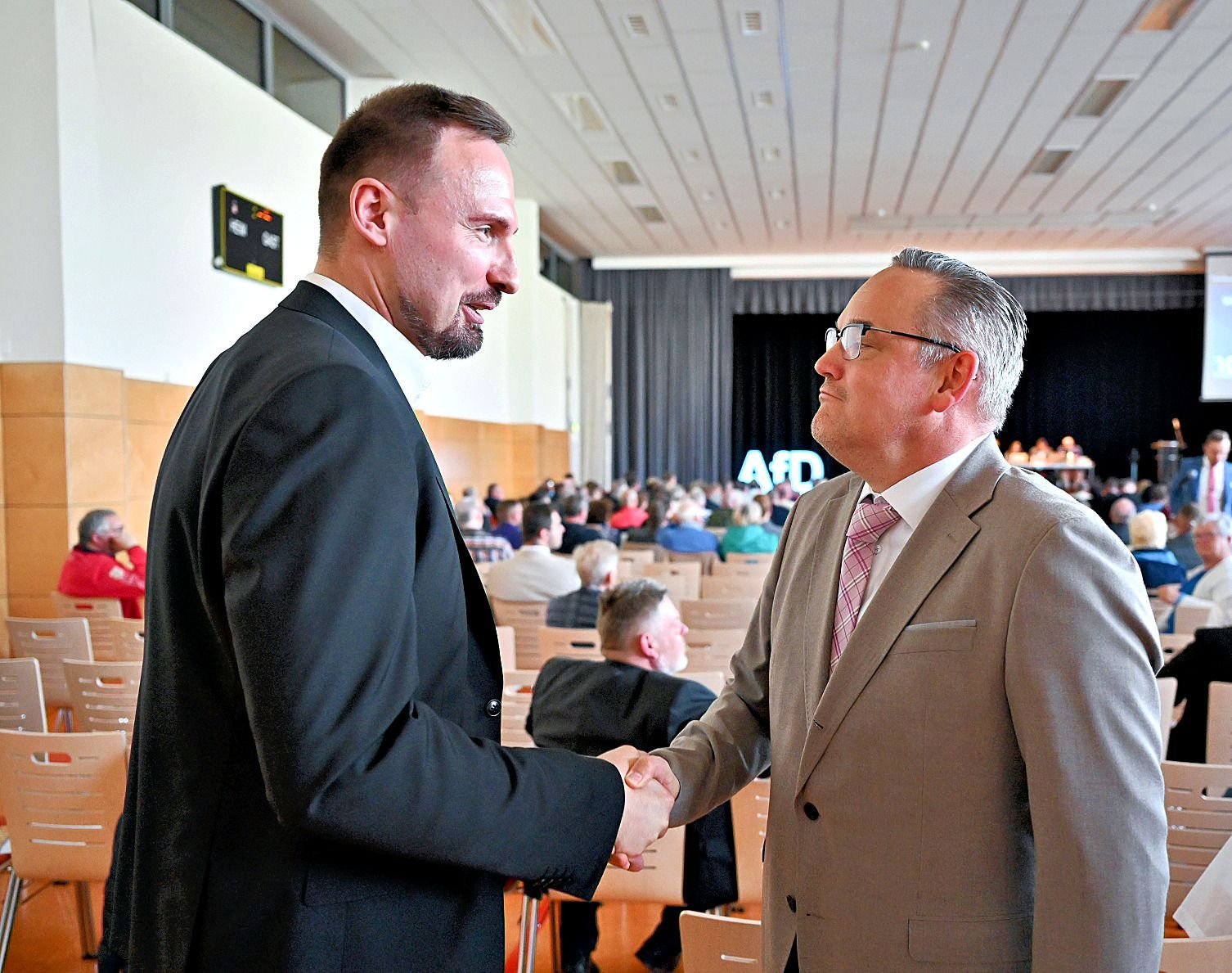 Landesparteitag: AfD Sachsen-Anhalt Möchte „Dexit“ Auf Den Weg Bringen ...