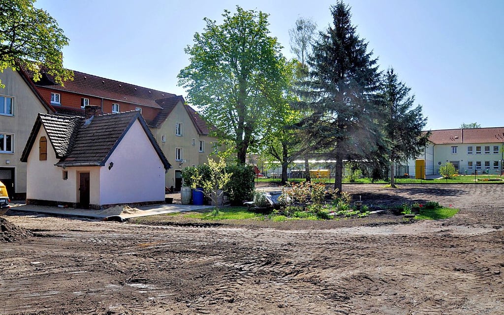 Im Innenhof der Windmühlenstraße entsteht ein kleiner Park.
