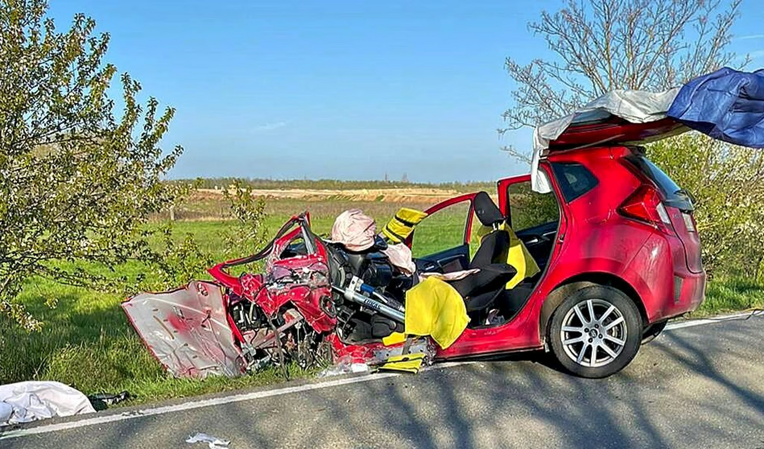 Unfall Im Burgenlandkreis: Schwerer Unfall Auf B180 Zwischen Querfurt ...