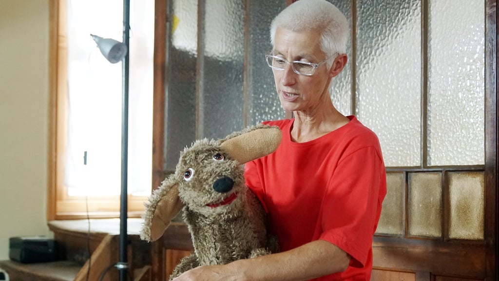 2016 stellte Anja Herbener ihren Protagonisten vor. Jetzt kann sie das Stück „Wie der Hund ins Wappen kam“ in Quedlinburg vorerst nicht mehr spielen.