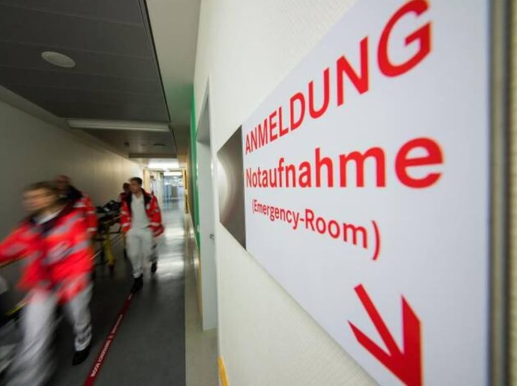 Die meisten Patienten kommen offenbar mit Bauchschmerzen und ohne Zuweisung in die Notaufnahmen. Dies zeigt eine gemeinsame Auswertung der Uni Magdeburg und RWTH Aachen. Symbolbild: