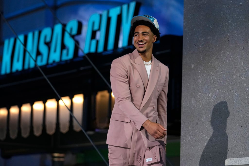 Bryce Young wurde von den Carolina Panthers in der ersten Runde der NFL-Draft ausgewählt.