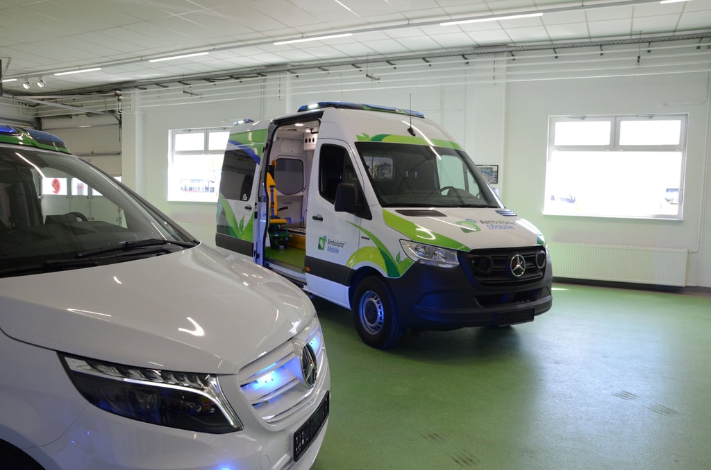 Erstmals stellt Ambulanz Mobile bei der Messe in Fulda nur elektrische Fahrzeuge vor.
