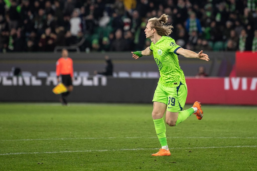 Mit vier Toren und sieben Vorlagen der Topscorer der Wolfsburger: Patrick Wimmer.