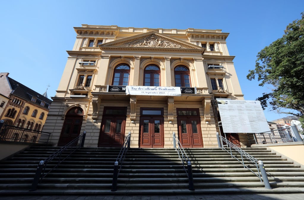 Blick auf das Theater Altenburg-Gera.