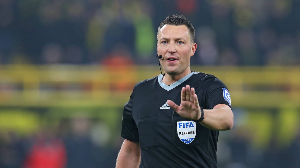 Schiedsrichter Sven Jablonski ist ein Experte für Spiele von RB Leipzig.