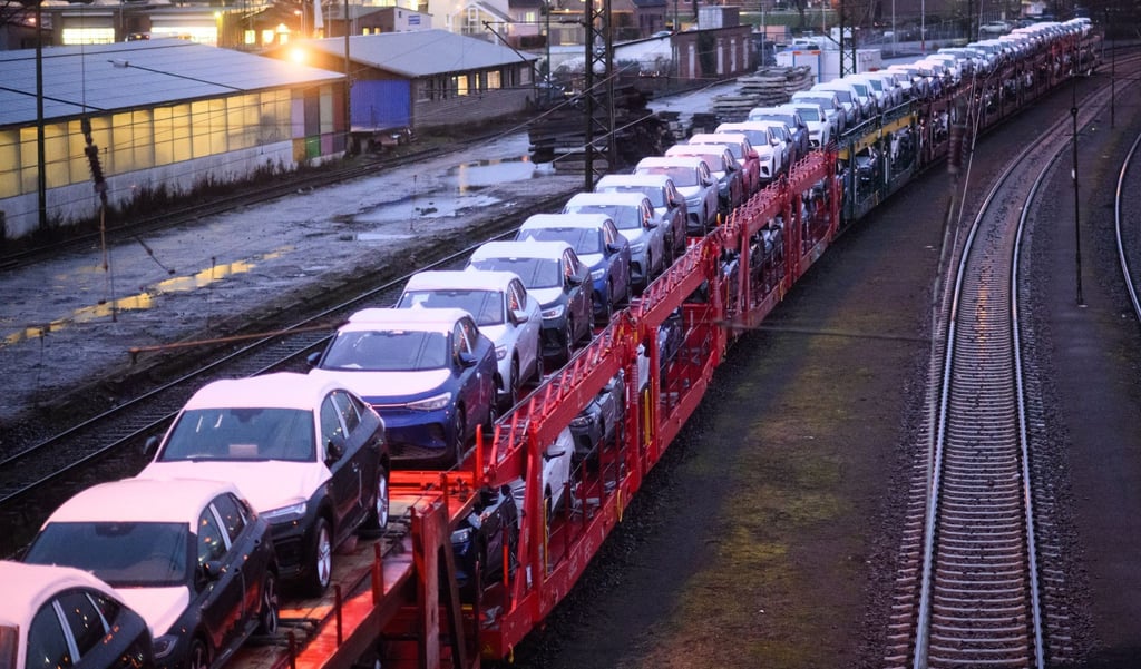 Der Verband der Automobilindustrie (VDA) geht von mehr Neuzulassungen aus als zuletzt.