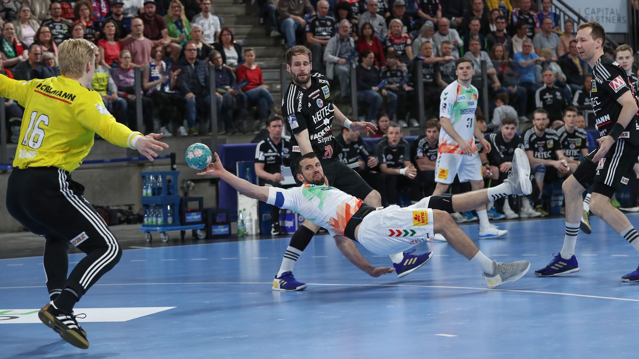 Handball SCM fügt HC Erlangen höchste BundesligaHeimniederlage zu